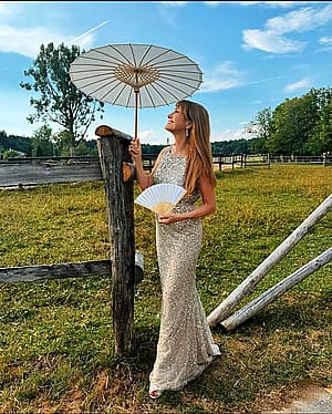 Jane Seymour, 74'