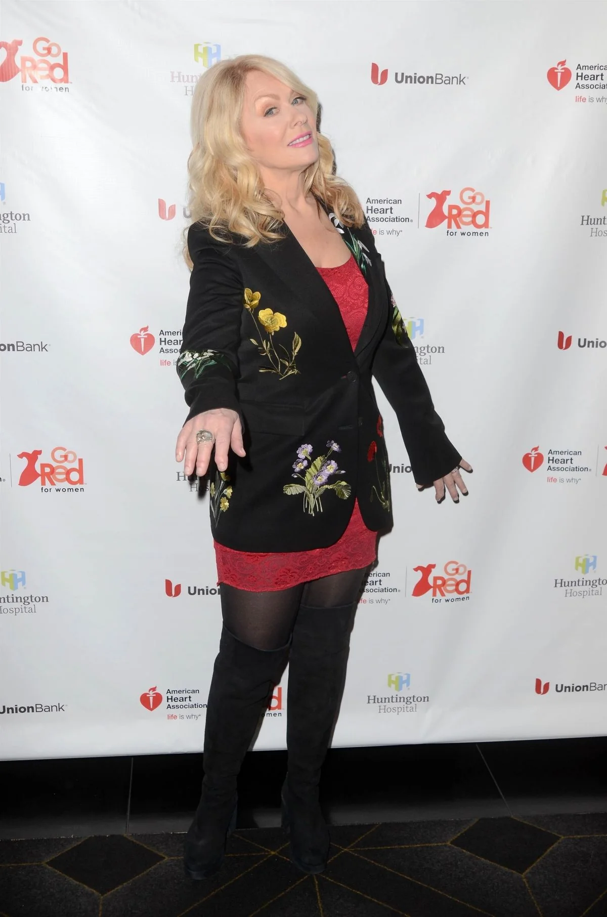 Nancy Wilson, 64 picture 4 of 4