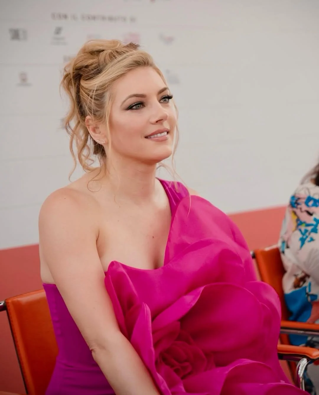 Katheryn Winnick, 47 picture 1 of 1