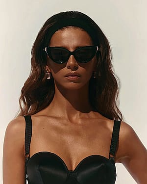 Angela Sarafyan, 42'