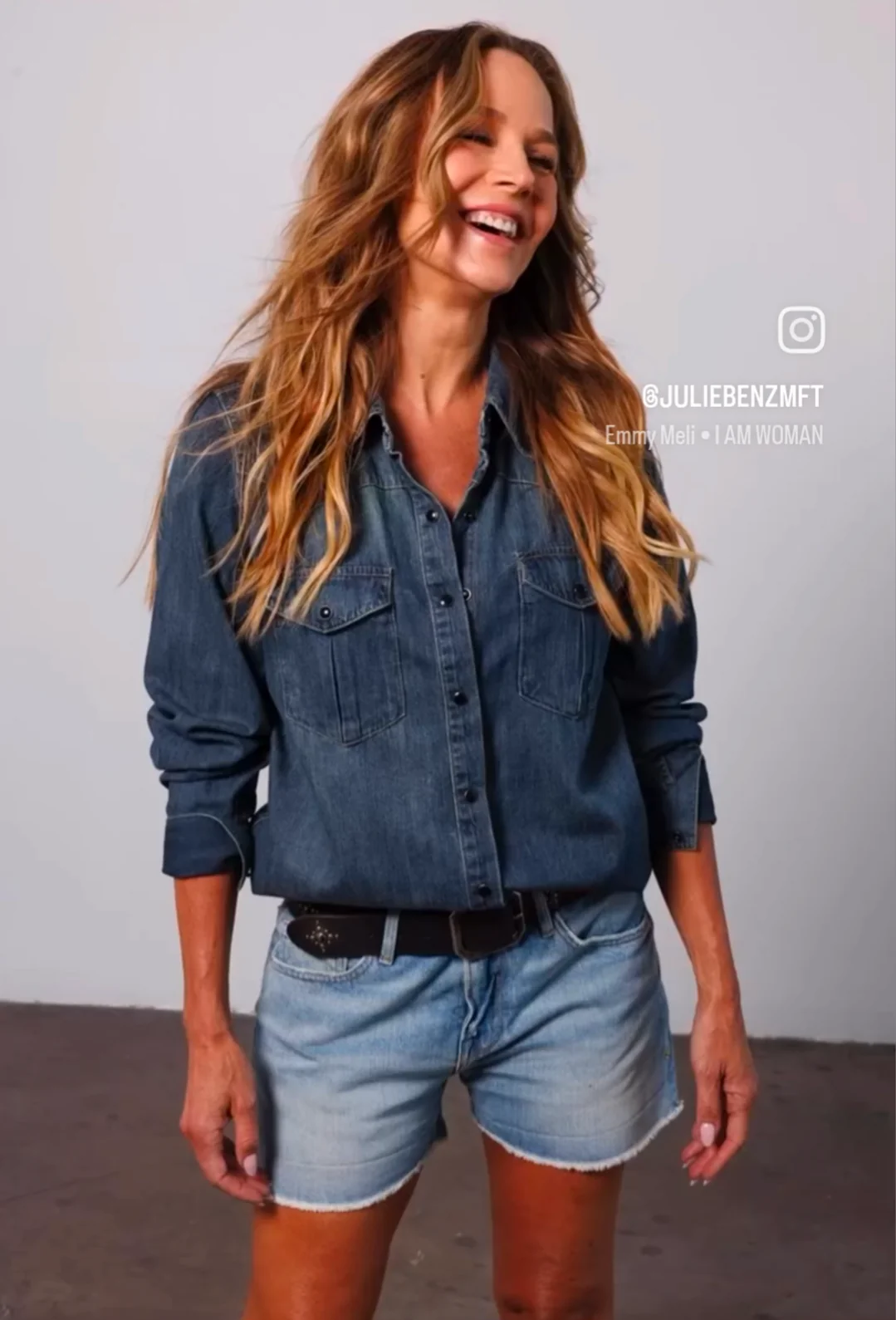 Julie Benz, 53 picture 5 of 16
