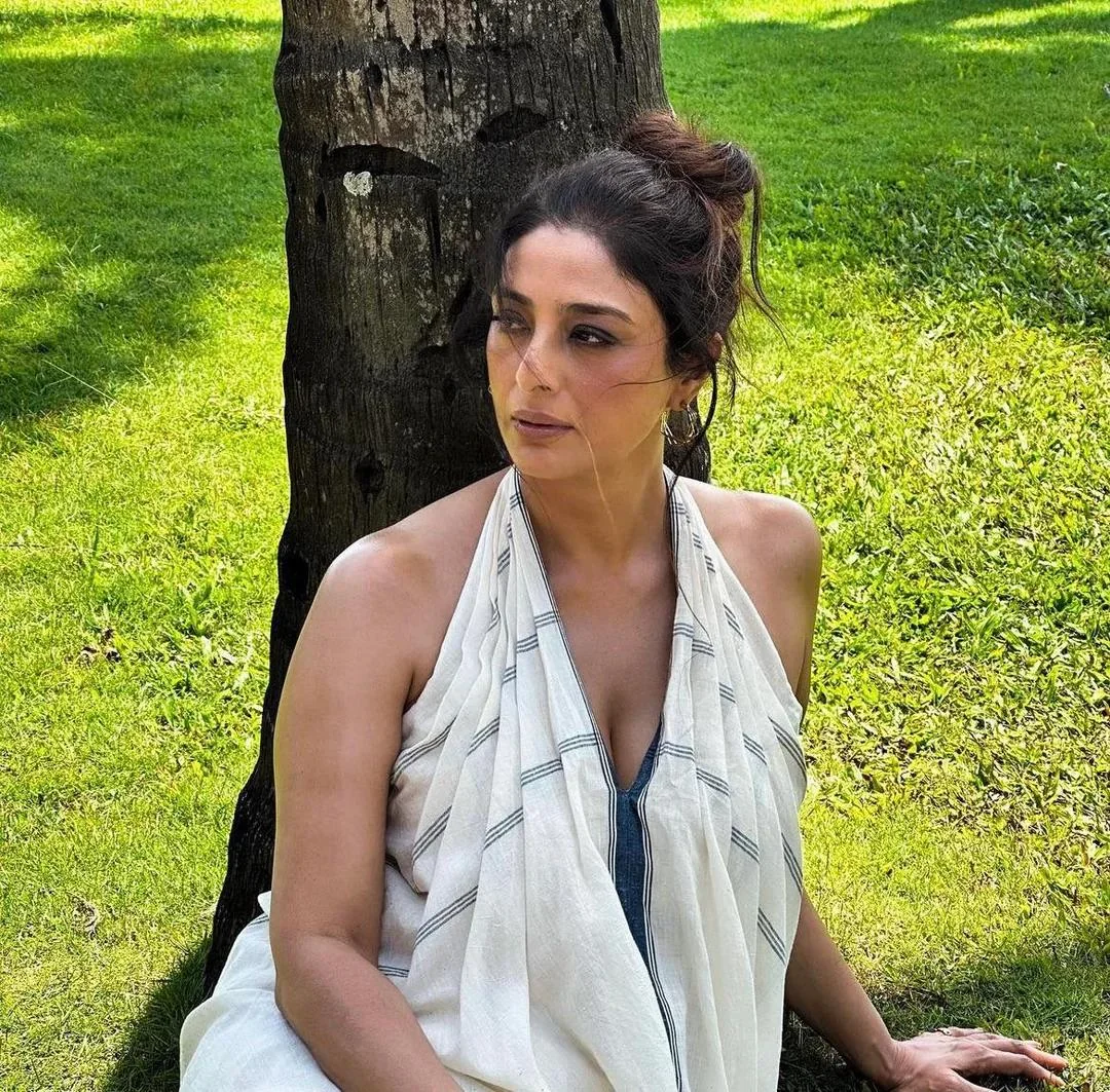 Tabu, 52...One of the finest picture 3 of 4