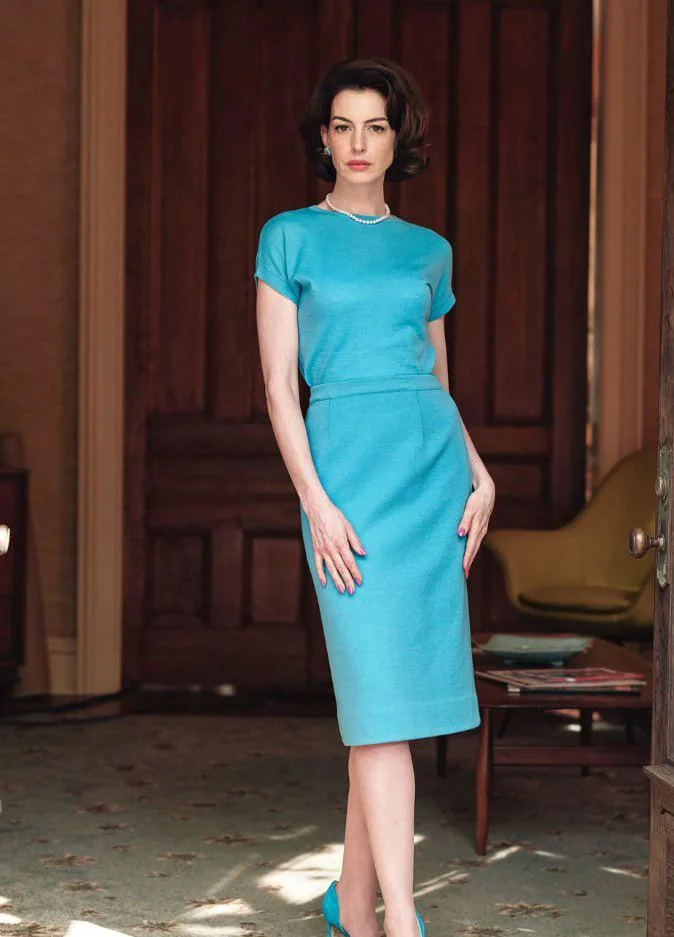 Anne Hathaway, 42 picture 1 of 1