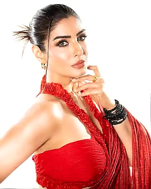 Raveen tandan , 49'