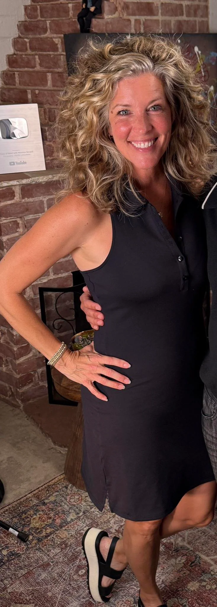 Laura Wright, 54 picture 1 of 8