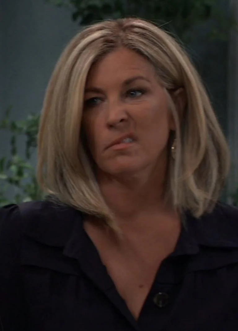 Laura Wright, 54 picture 4 of 8