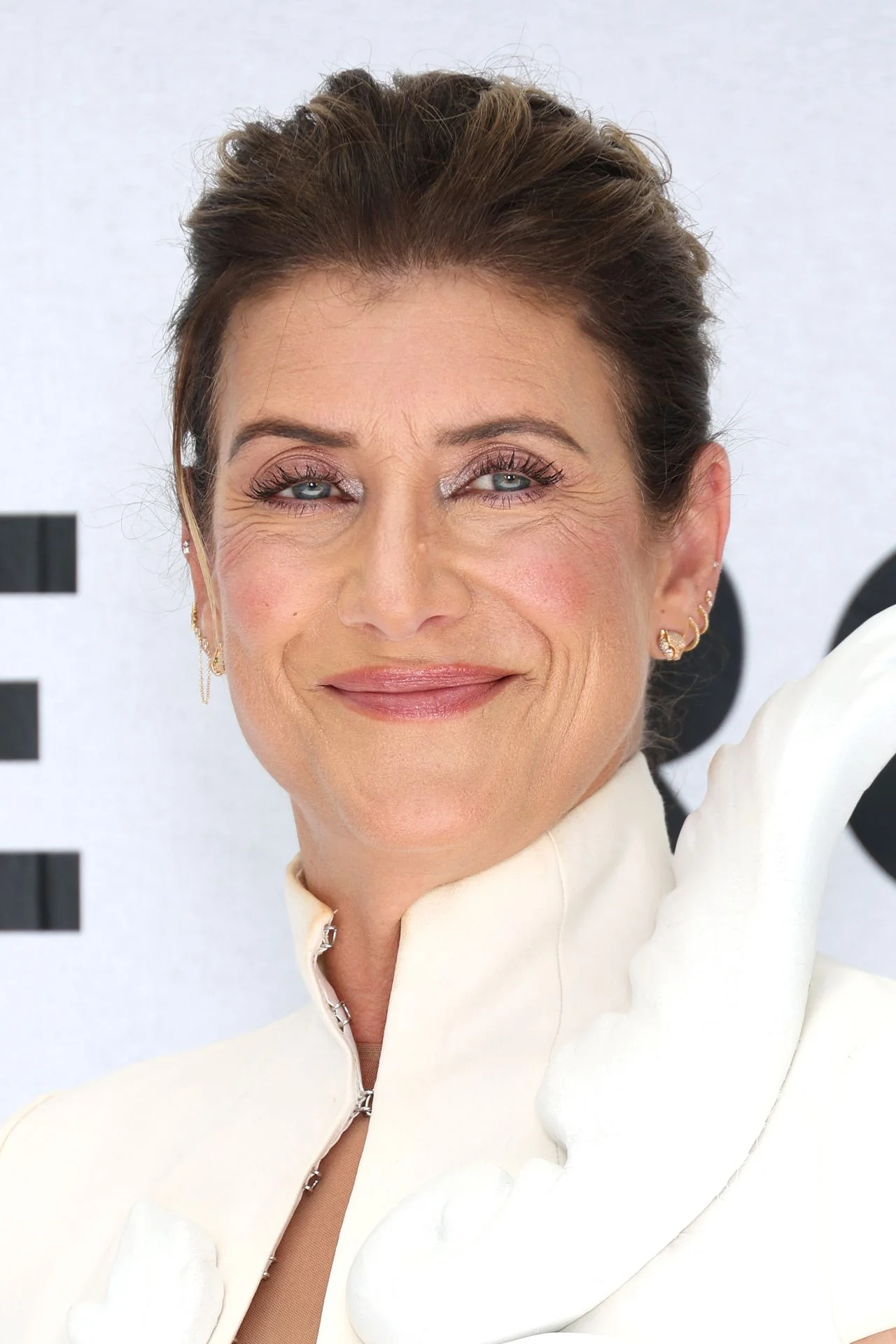 Kate Walsh, 57 picture 3 of 3