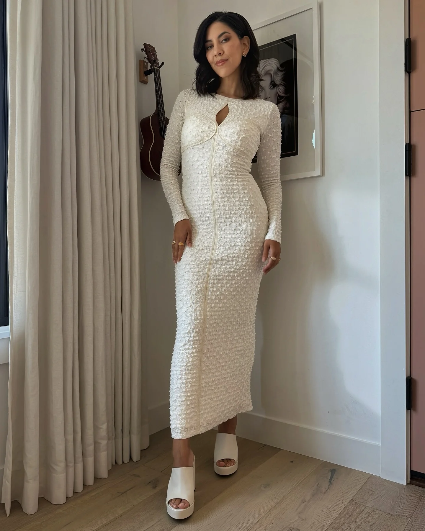 Stephanie Beatriz, 44 picture 1 of 3