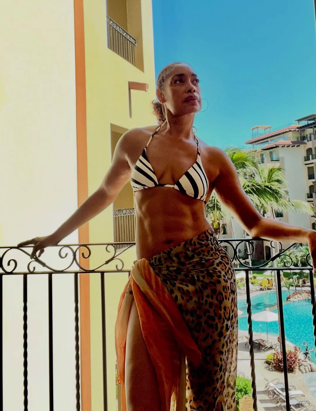 Gina Torres, 56 picture 1 of 2