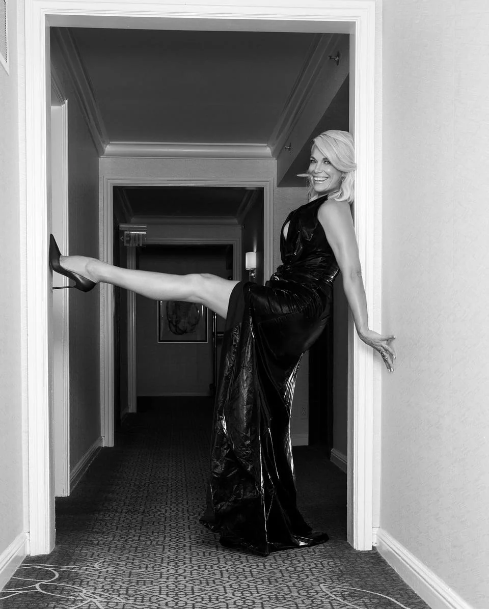 Hannah Waddingham, 50 picture 8 of 14