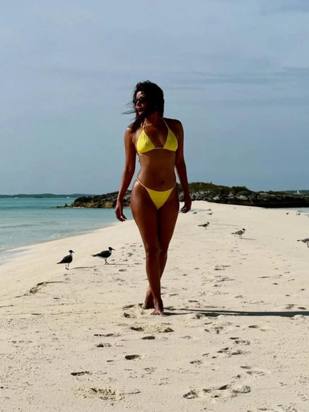 Priyanka Chopra Jonas, 43 picture 9 of 11