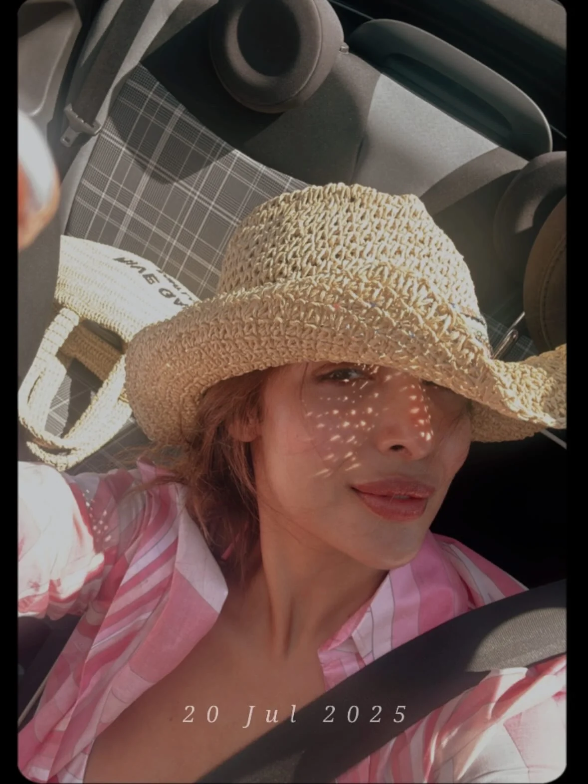 Malaika Arora, 51 picture 6 of 7