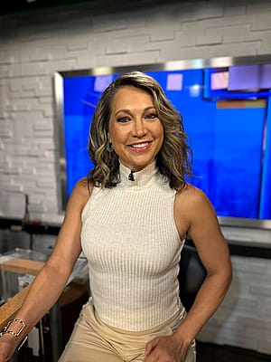 Ginger Zee, 44'