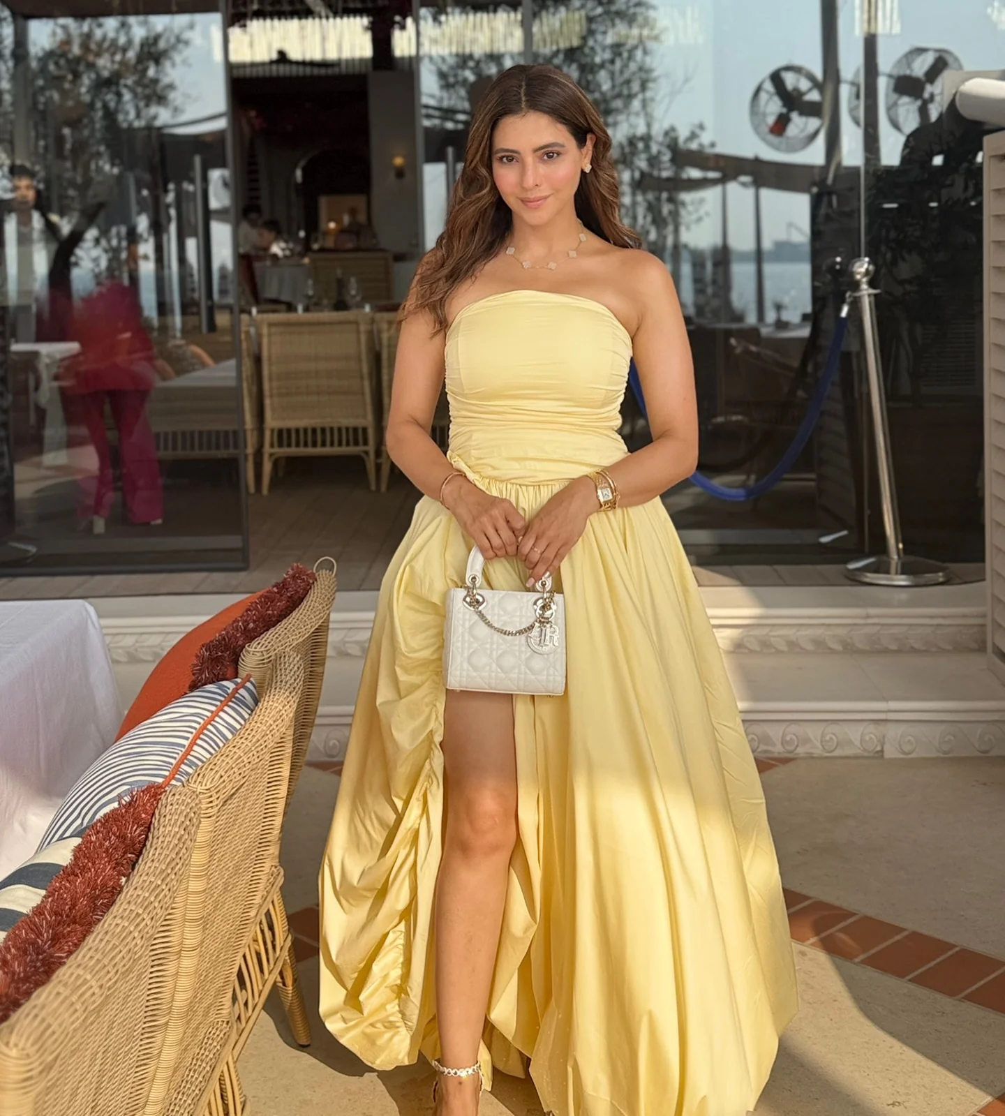 Aamna Sharif, 43 picture 9 of 12