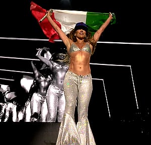 Jennifer Lopez, 55'