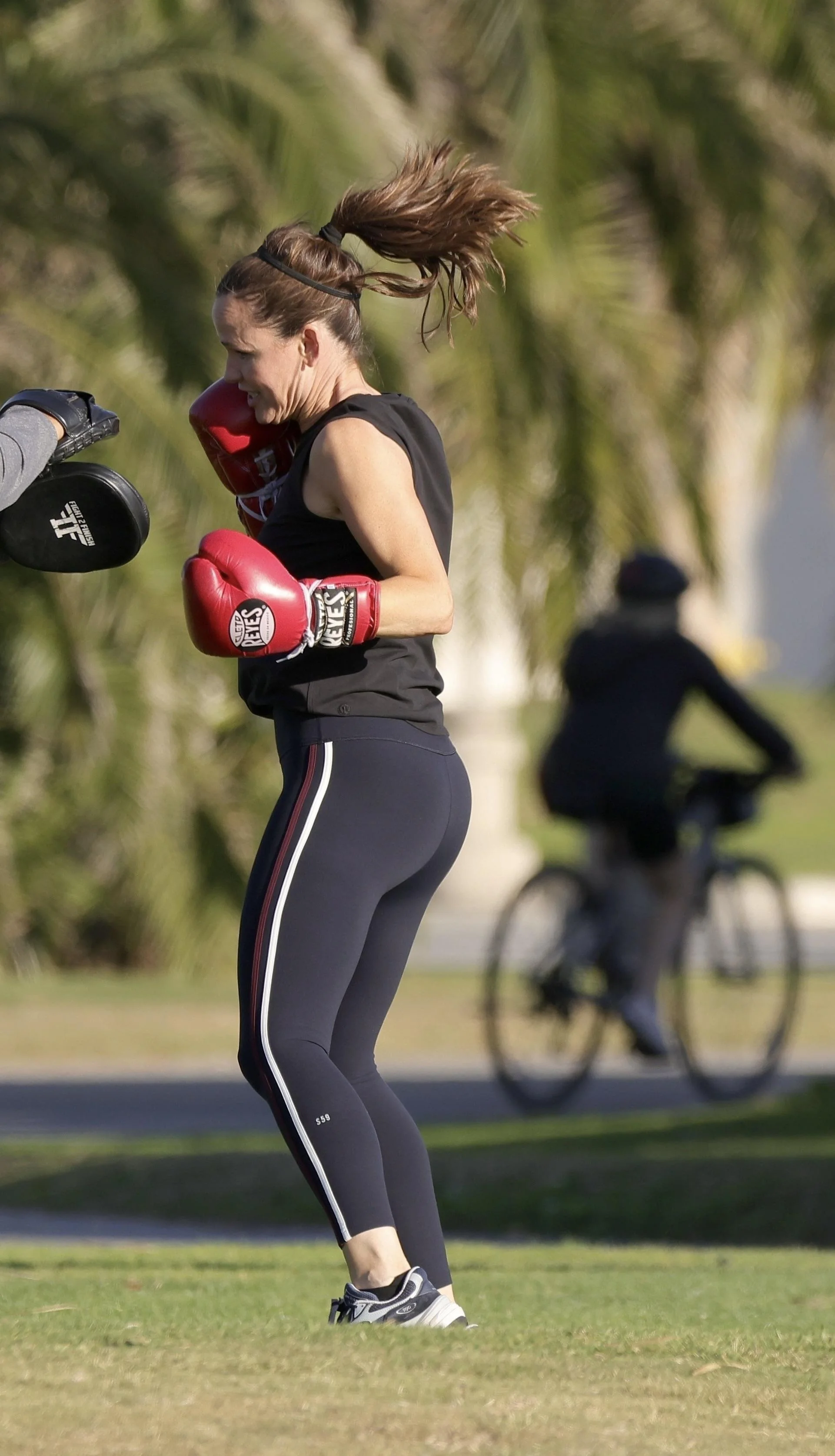 Jennifer Garner, 52 picture 1 of 1