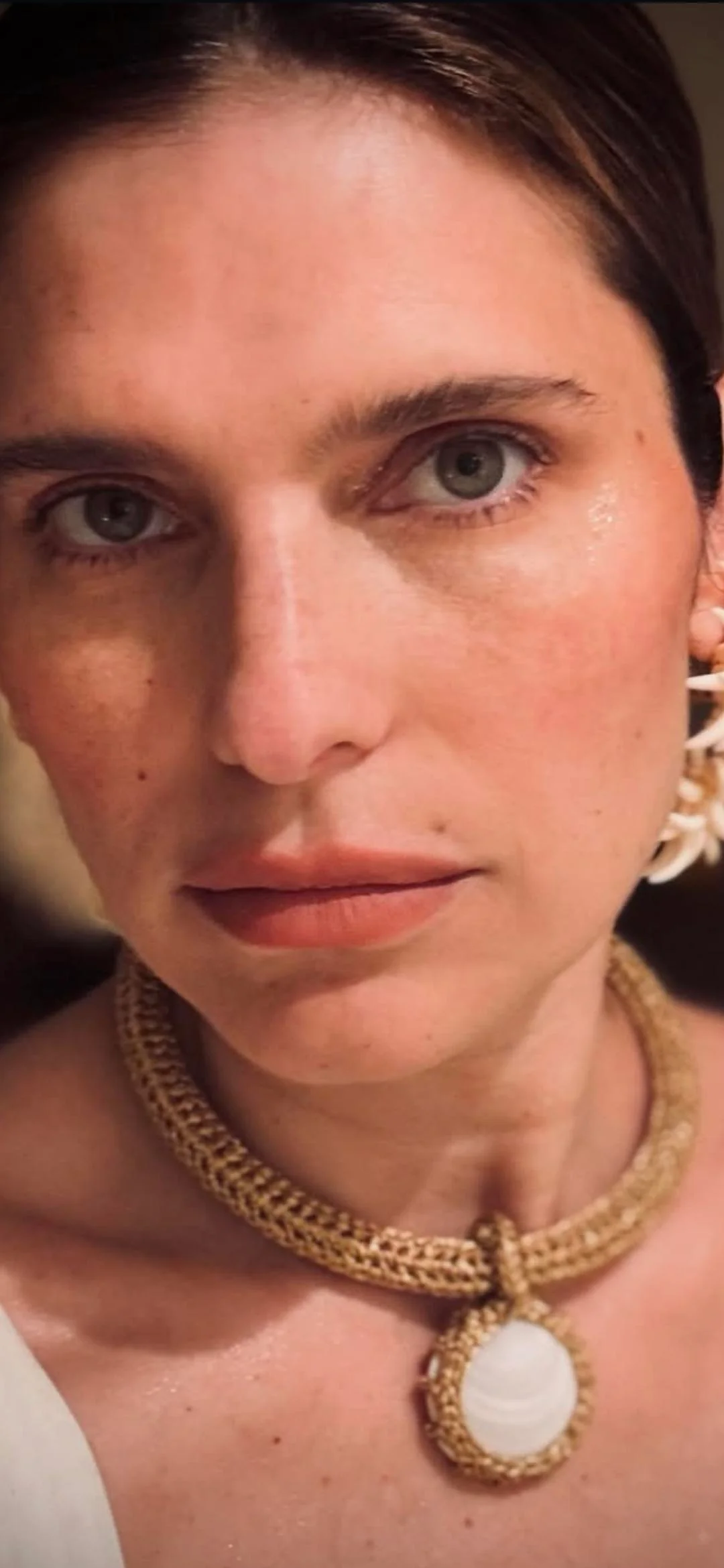 Lake Bell, 46 picture 2 of 2