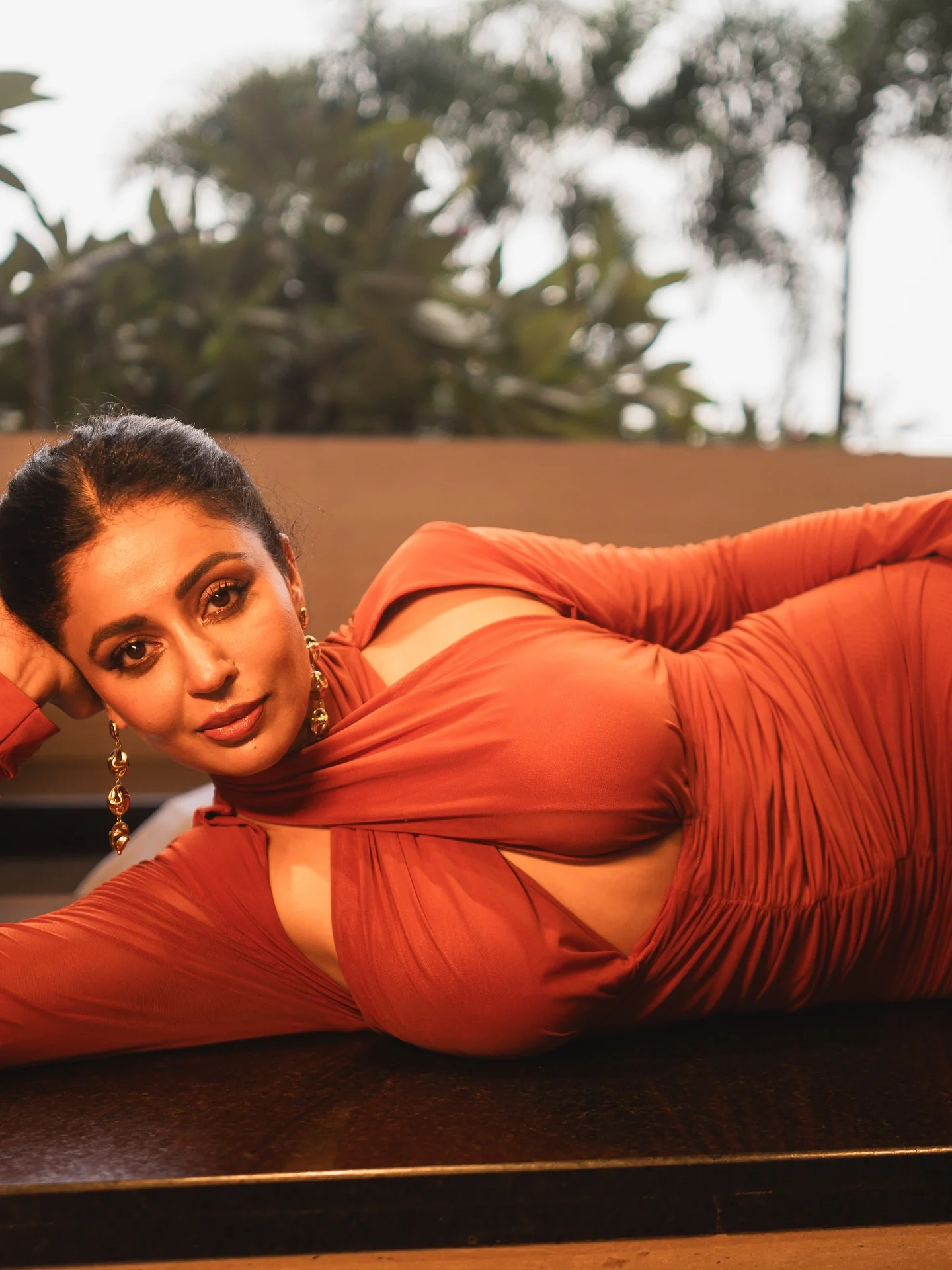 Neha Pendse, 40 picture 1 of 3