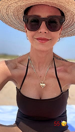 Charisma Carpenter, 55'