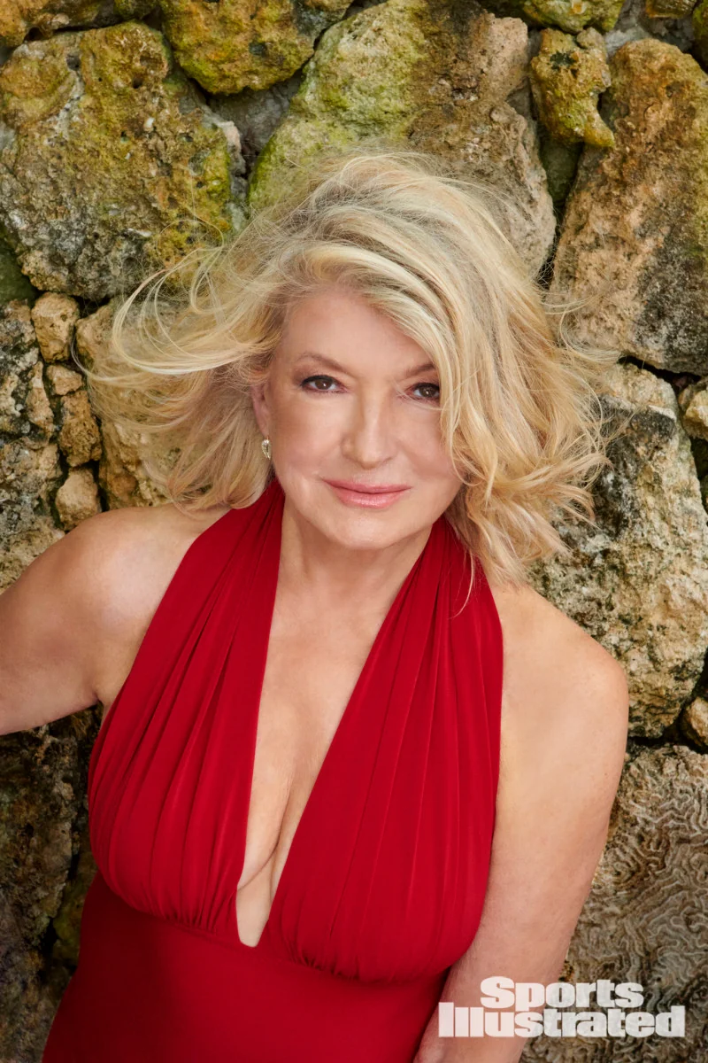 Martha Stewart, 81 picture 2 of 5