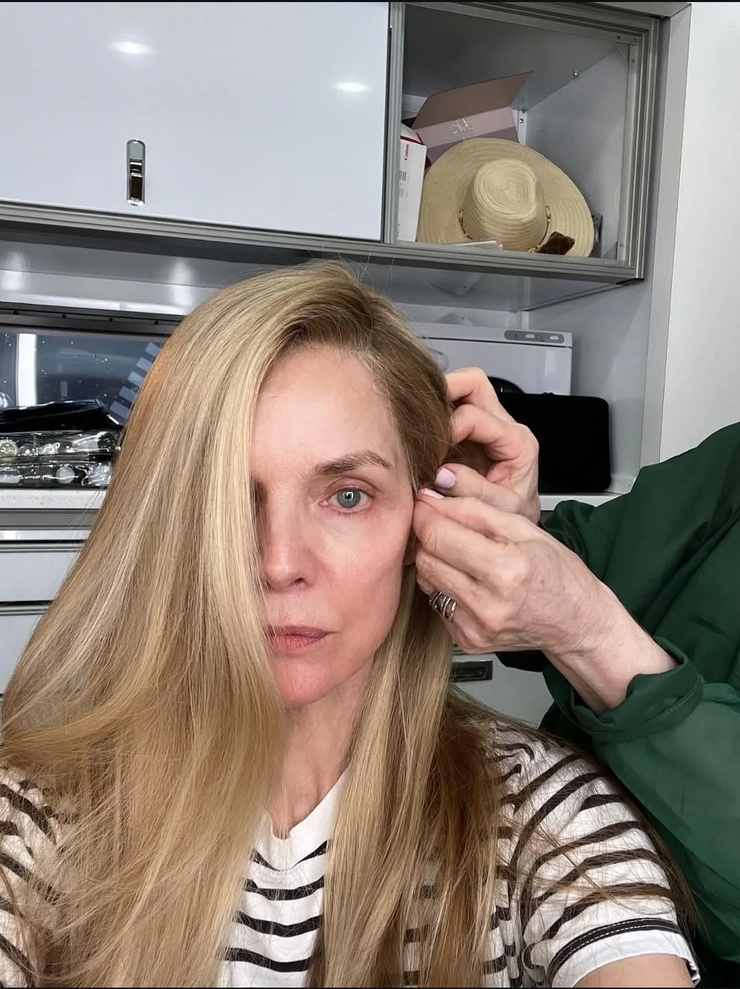 Michelle Pfeiffer, 67 picture 1 of 1