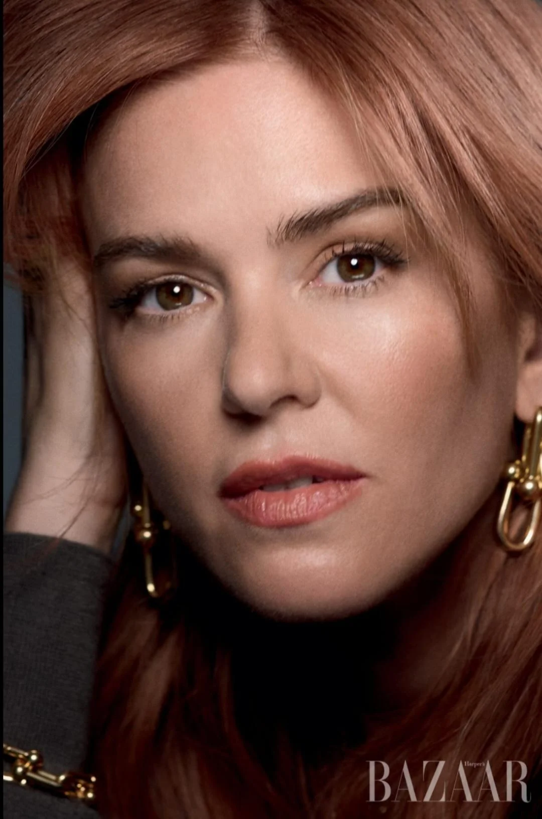 Isla Fisher, 49 picture 1 of 2
