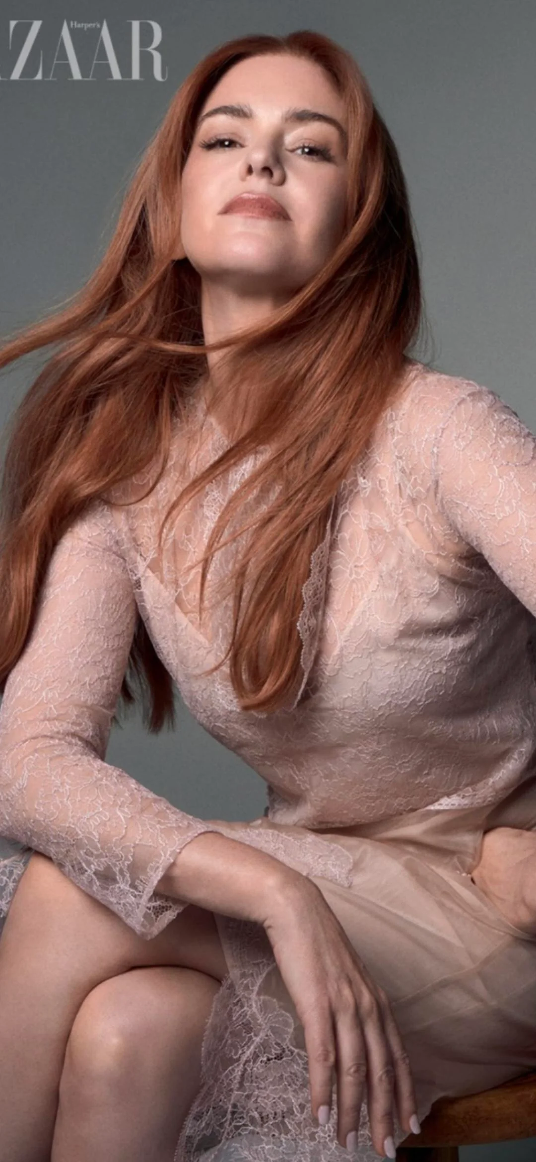 Isla Fisher, 49 picture 2 of 2
