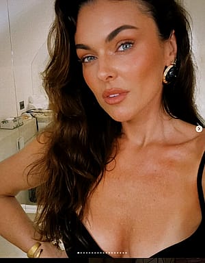 Serinda Swan, 41.'