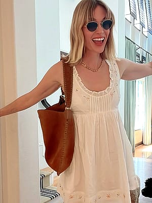 January Jones, 47'