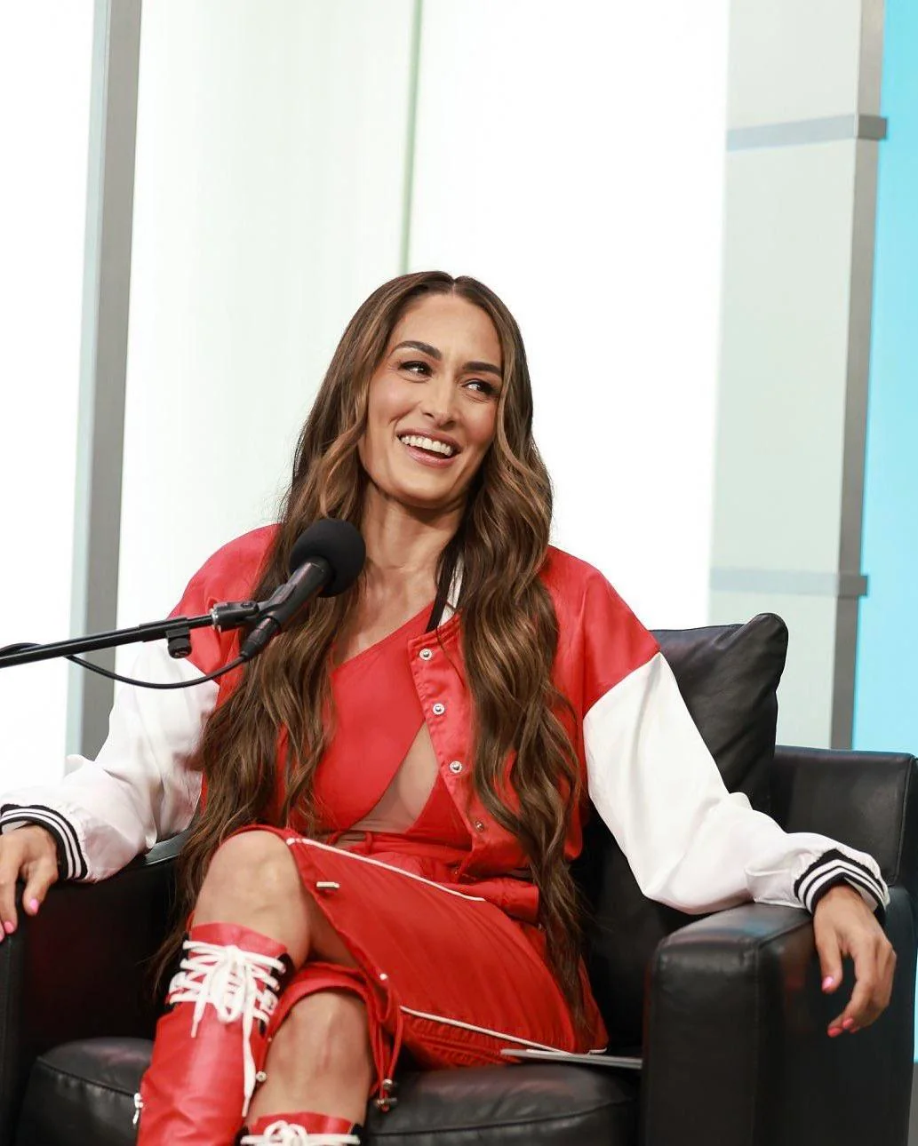 Nikki Garcia (Nikki Bella), 41 picture 1 of 4