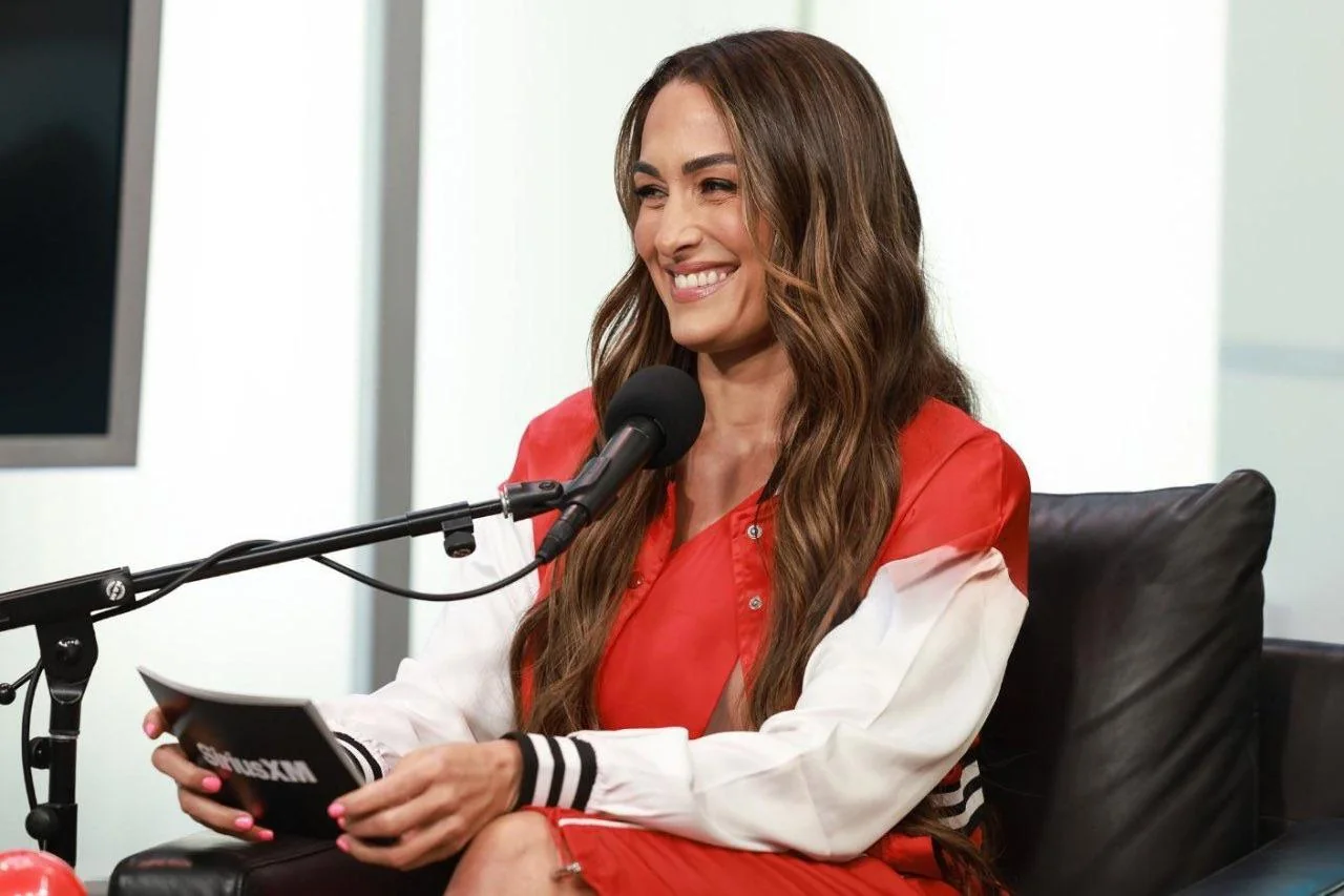 Nikki Garcia (Nikki Bella), 41 picture 3 of 4