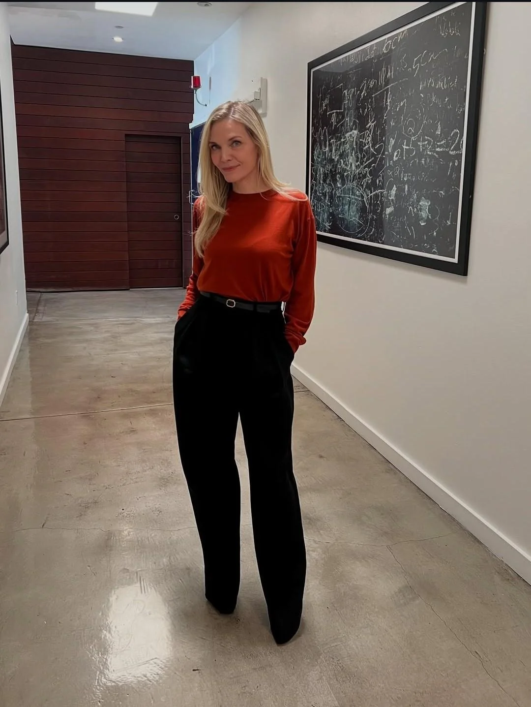 Michelle Pfeiffer, 67 picture 2 of 2