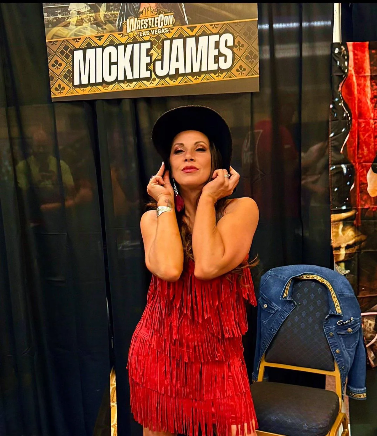 Mickie James, 45 picture 1 of 2