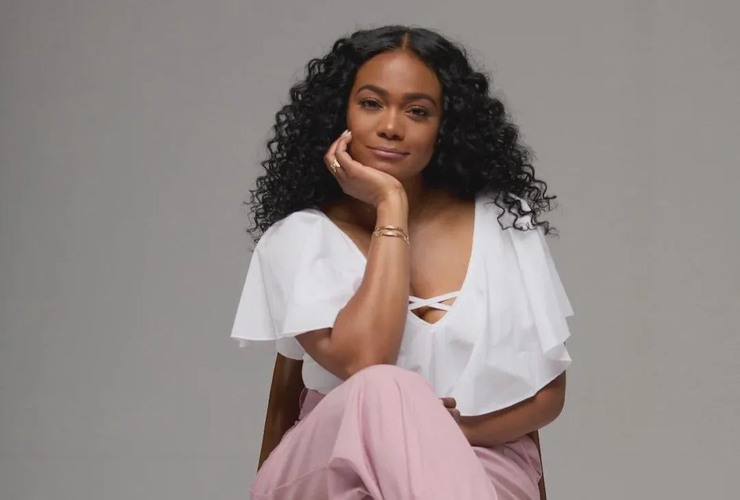 Tatyana Ali, 46 picture 1 of 1