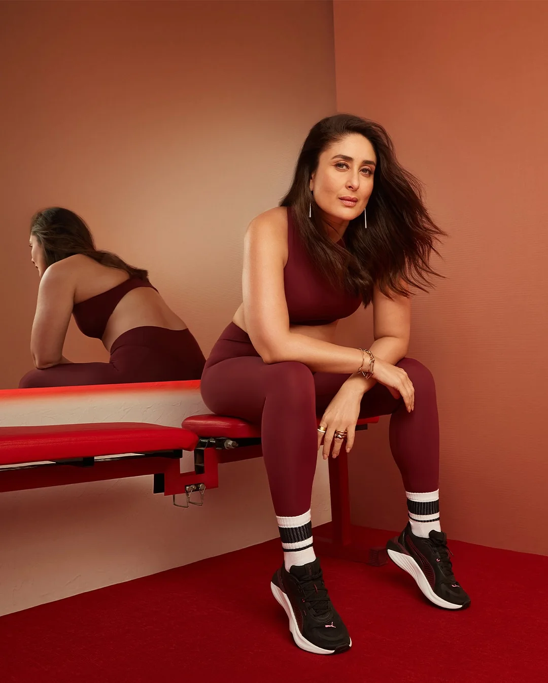 Kareena Kapoor, 44 picture 1 of 4