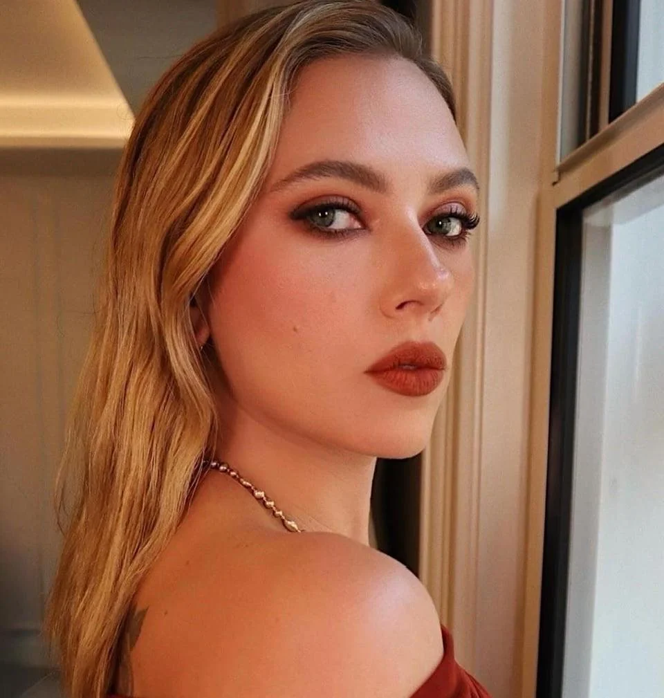 Scarlett Johansson, 40 picture 1 of 1