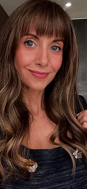 Alison Brie, 42'