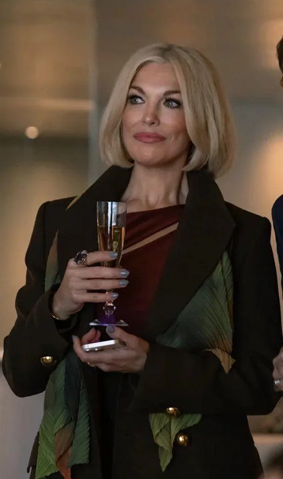 Hannah Waddingham, 50 picture 1 of 1