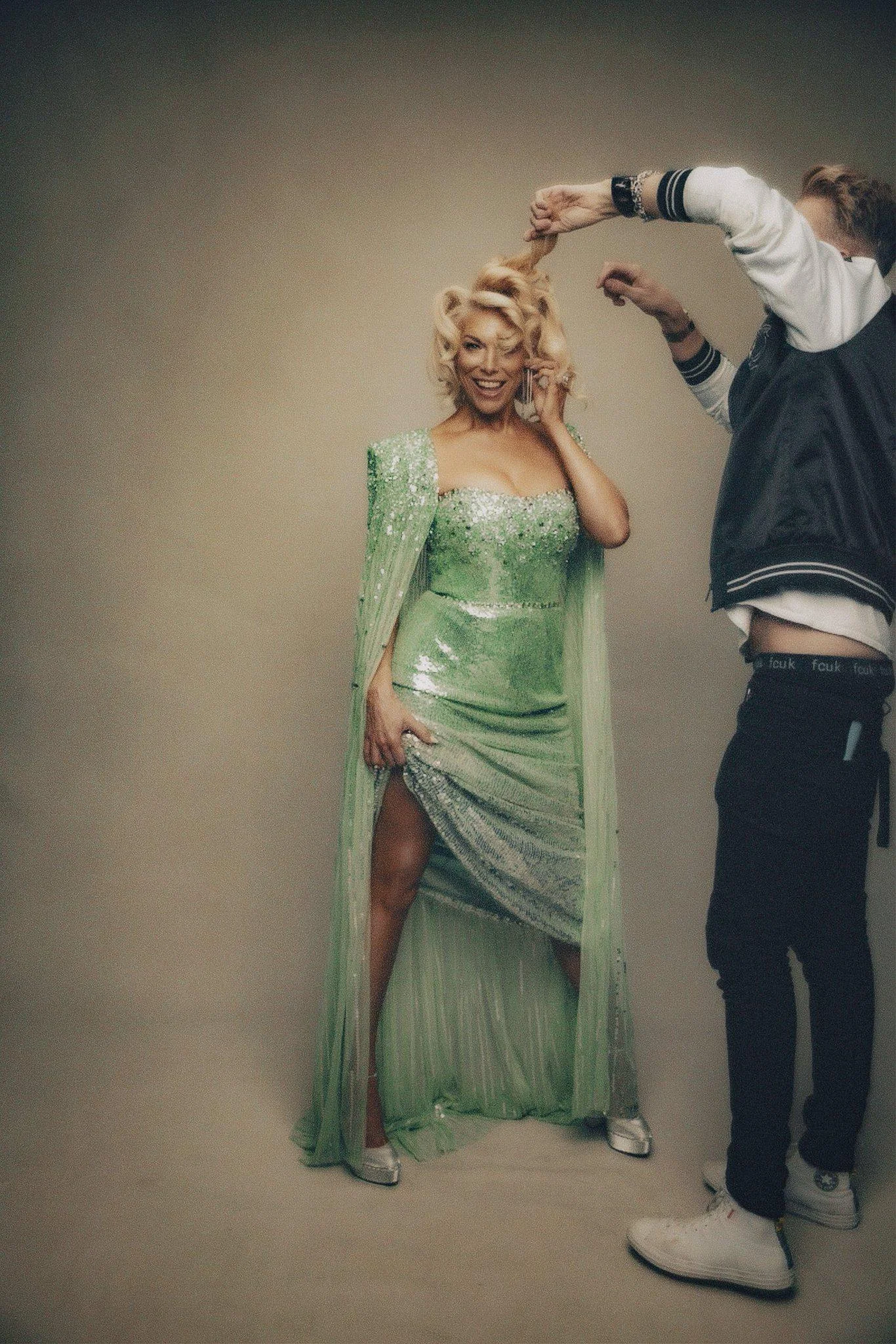 Hannah Waddingham, 48 picture 1 of 1
