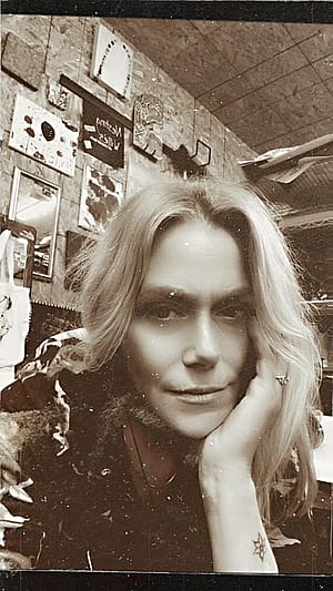 Jessica F, 49'