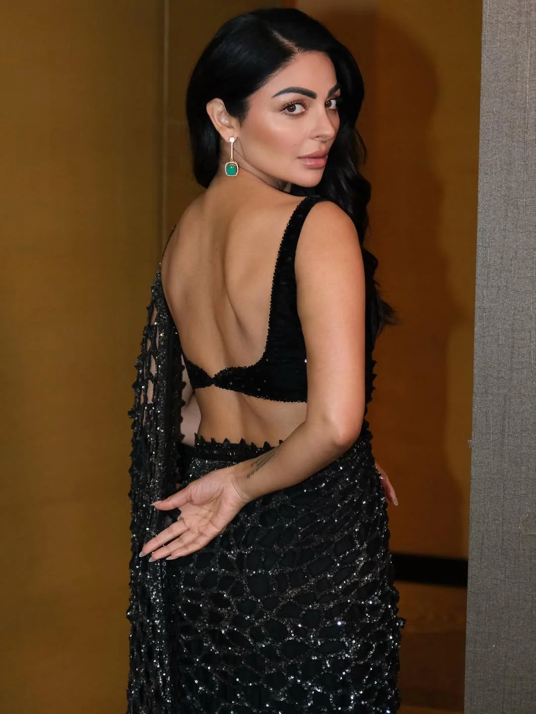 Neeru Bajwa, 44 picture 1 of 1