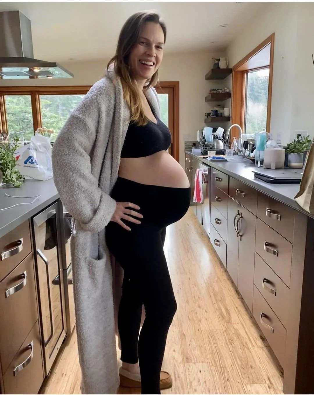 Hilary Swank, 48 picture 1 of 1