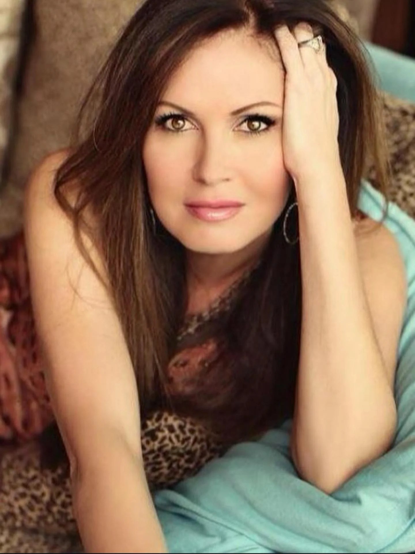 Lisa Guerrero, 61 picture 2 of 2