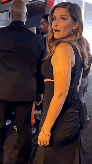 Nelly Furtado, 43'