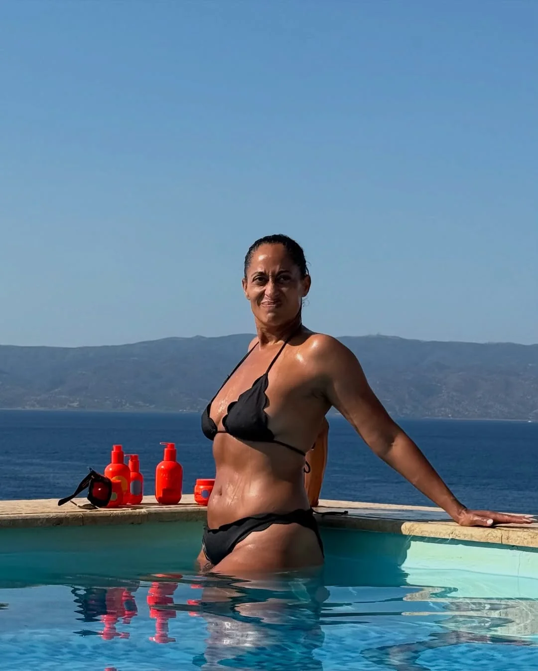 Tracee Ellis Ross, 52 picture 3 of 3