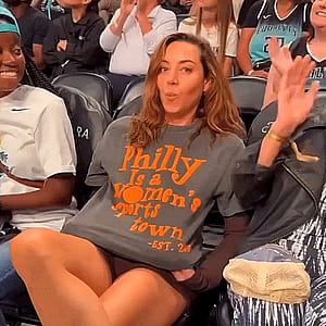 Aubrey Plaza, 41'