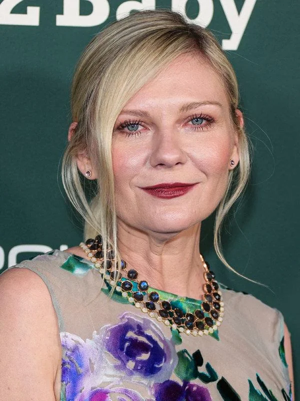 Kirsten dunst, 42 picture 1 of 1