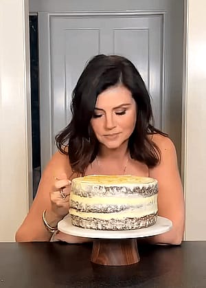 Tiffani Thiessen, 51'