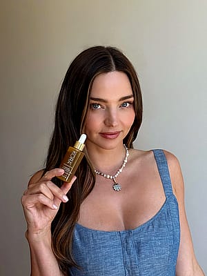 Miranda Kerr, 42'