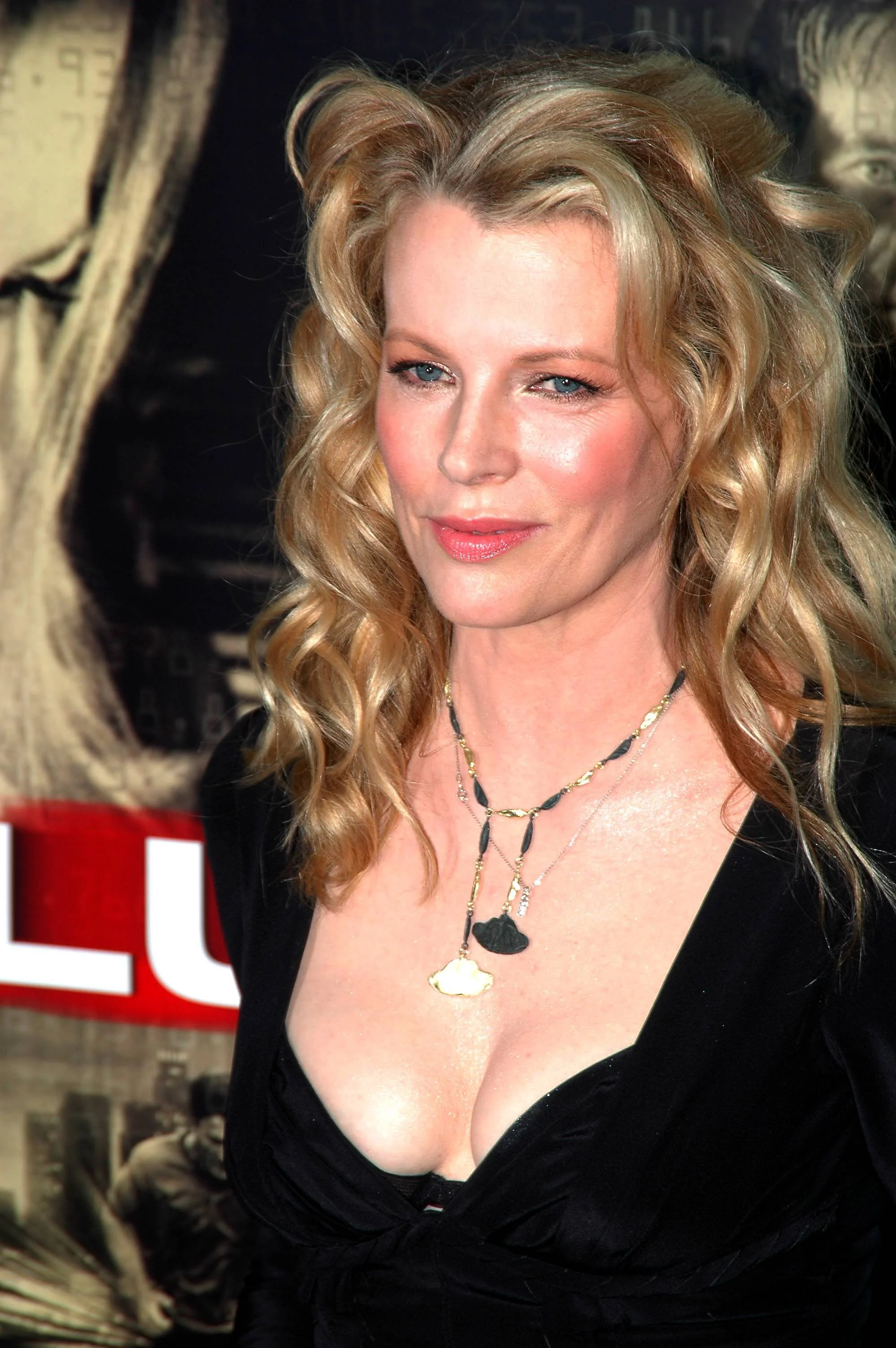 Kim Basinger, 50 picture 3 of 9